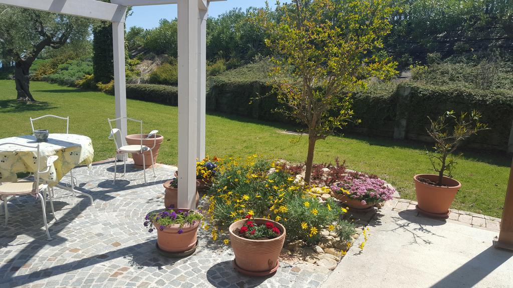 L'Orso E L'Ape B&B Giulianova Exterior photo